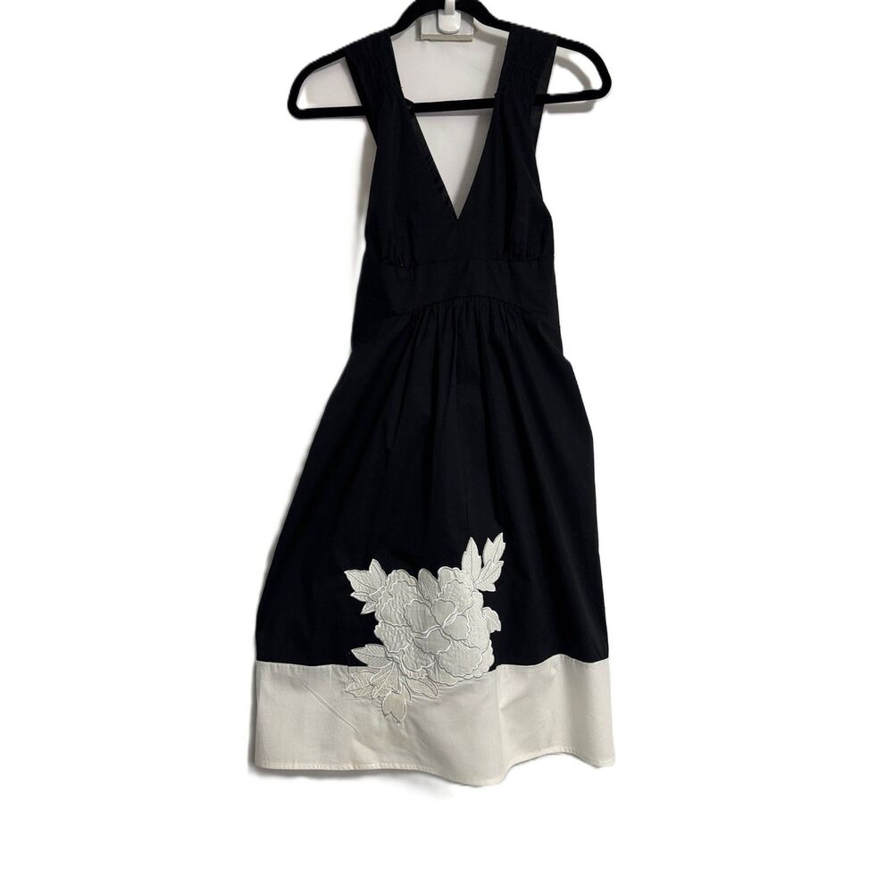 R&K Originals Black & White Floral Sleeveless Tie Neck Dress NWT Size 10